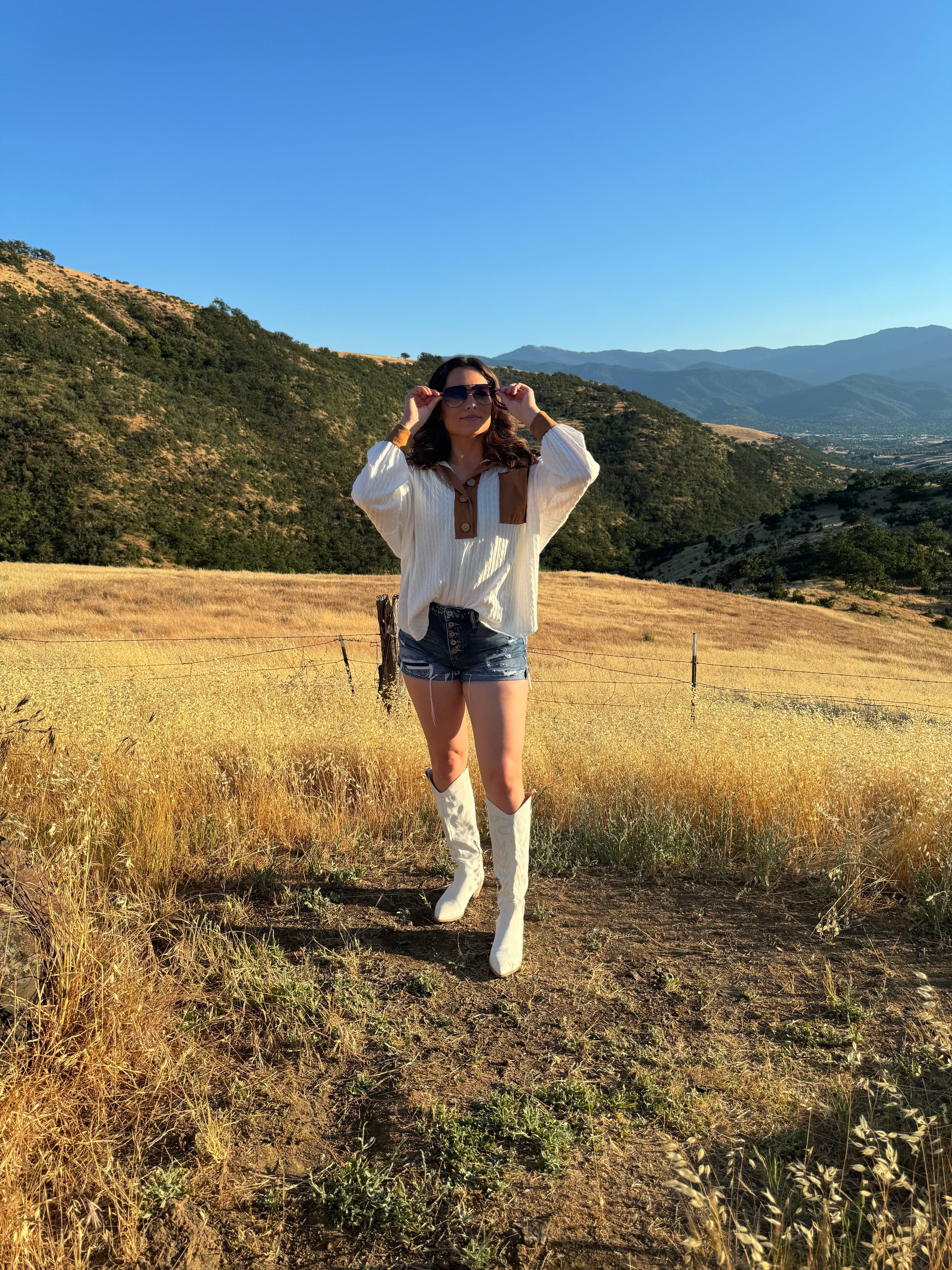 Solid knit with contrast suede top