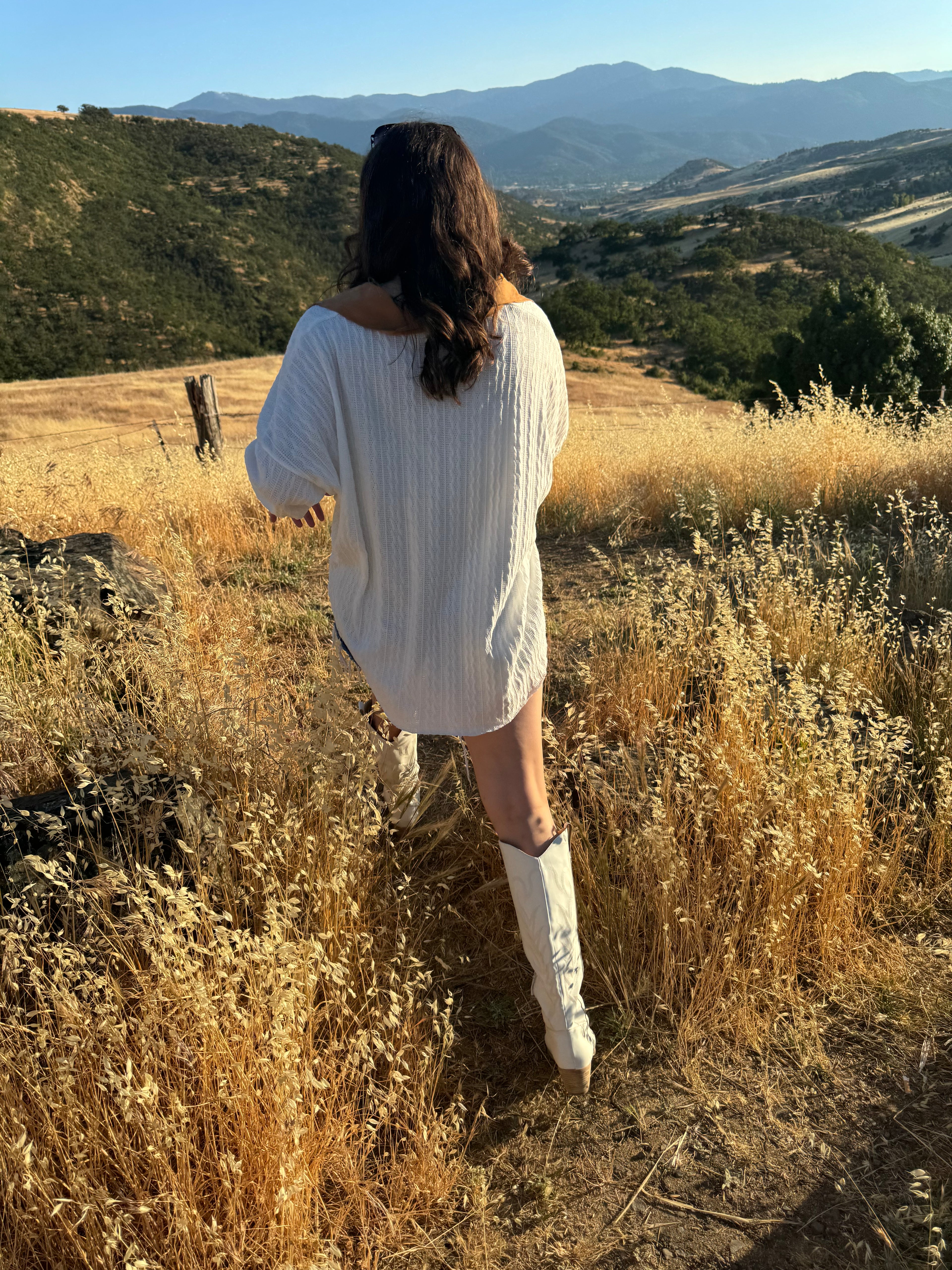 Solid knit with contrast suede top