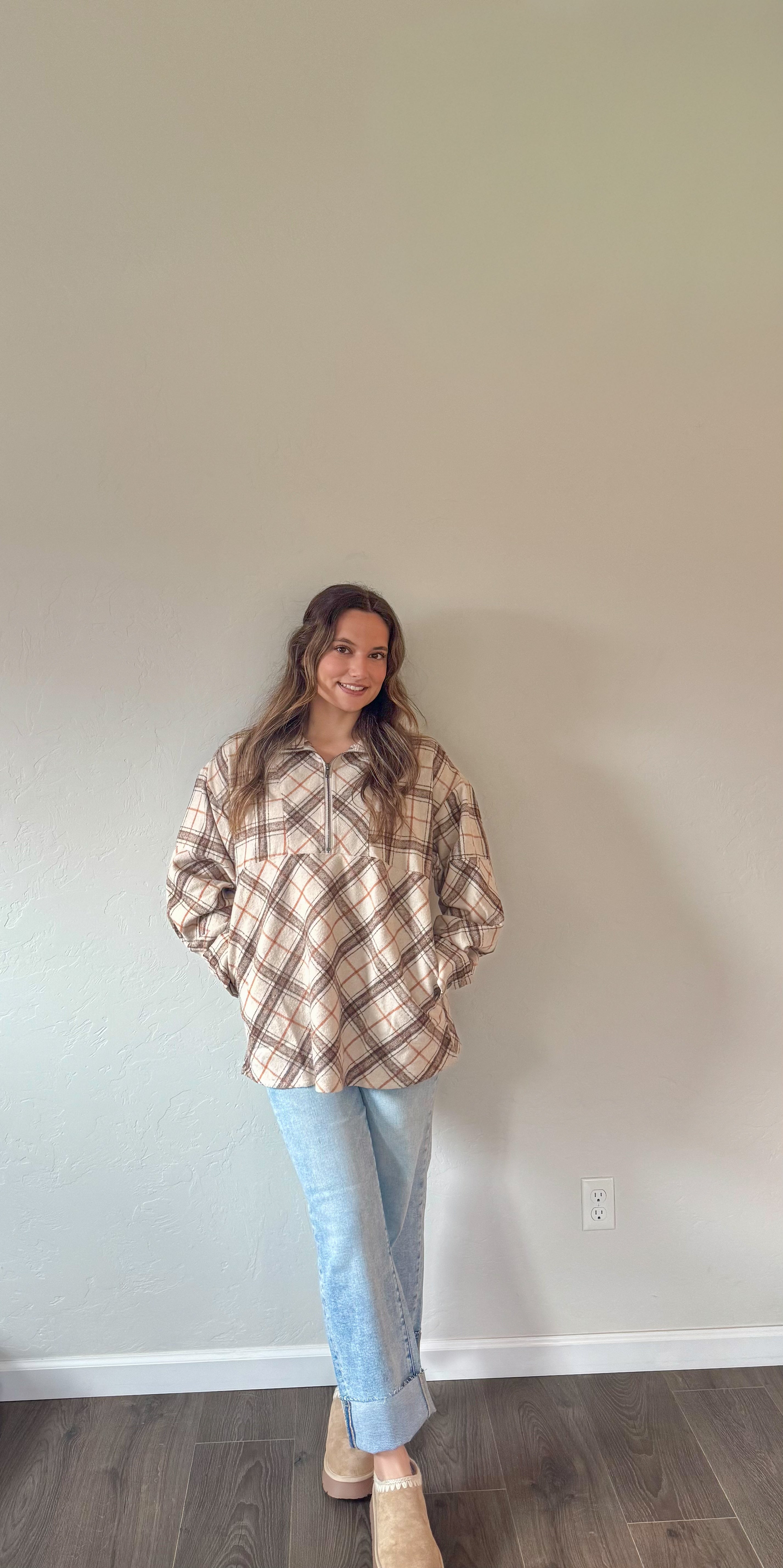 Plaid Pullover (Beige)