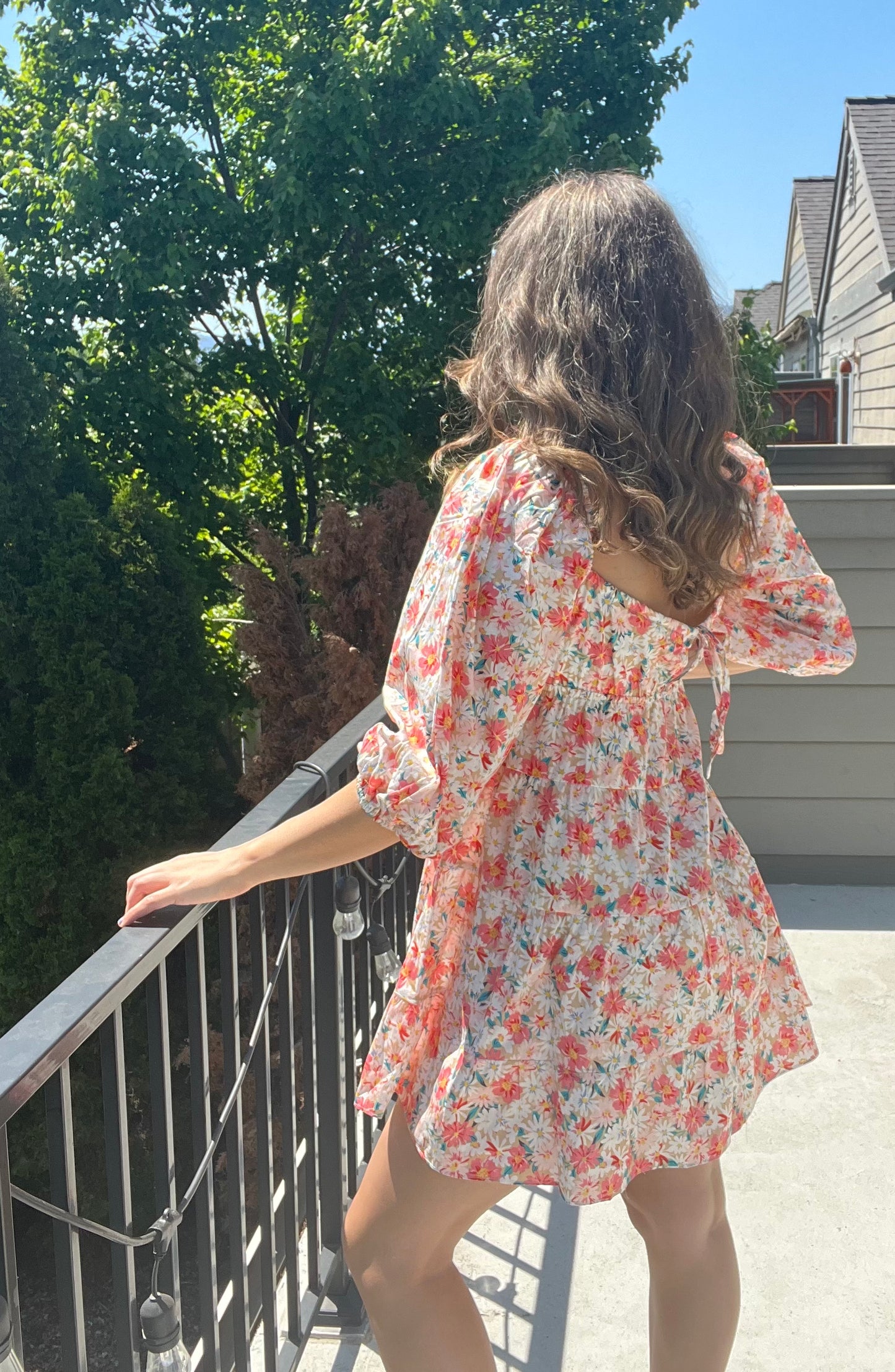 COMPLETELY CHARMED FLORAL PRINT mini dress