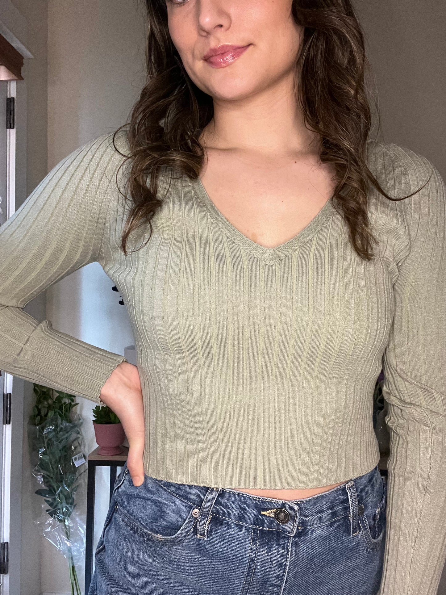 GREEN V Neck LONG SLEEVE RIBBED SWEATER